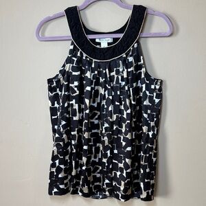White House Black Market Black/Gold Patterned Sleeveless Silk Top, Small